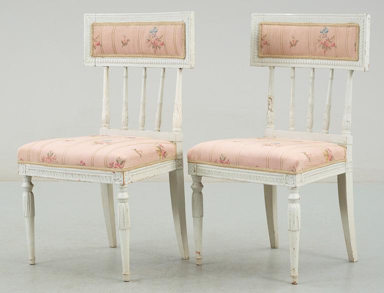 Stolar, 2 st, sengustavianska, 1800-talets mitt.