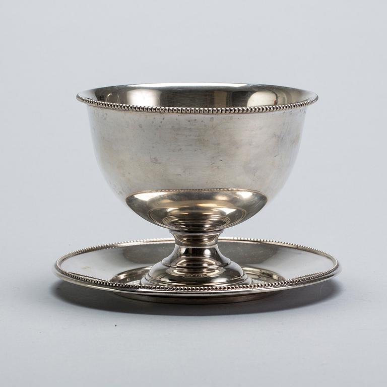 SÅSSKÅL, GAB Stockholm 1919, silver, vikt 380 g.