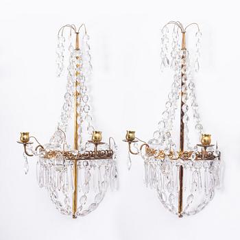 Vägglystrar, ett par. Gustaviansk stil, 1900-tal.