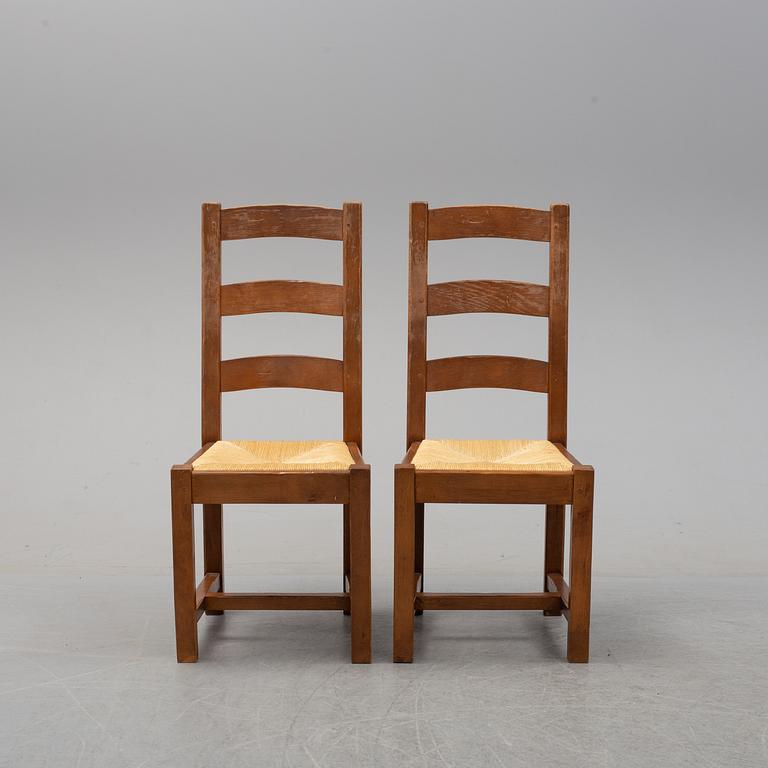 MATGRUPP, 10 stolar + bord,  1980/90-tal.