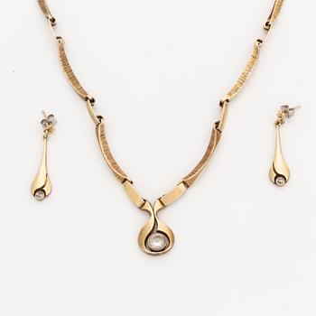 Ett set med collier och örhängen, sterling silver, Kultasepät Sten & Laine. Finland.