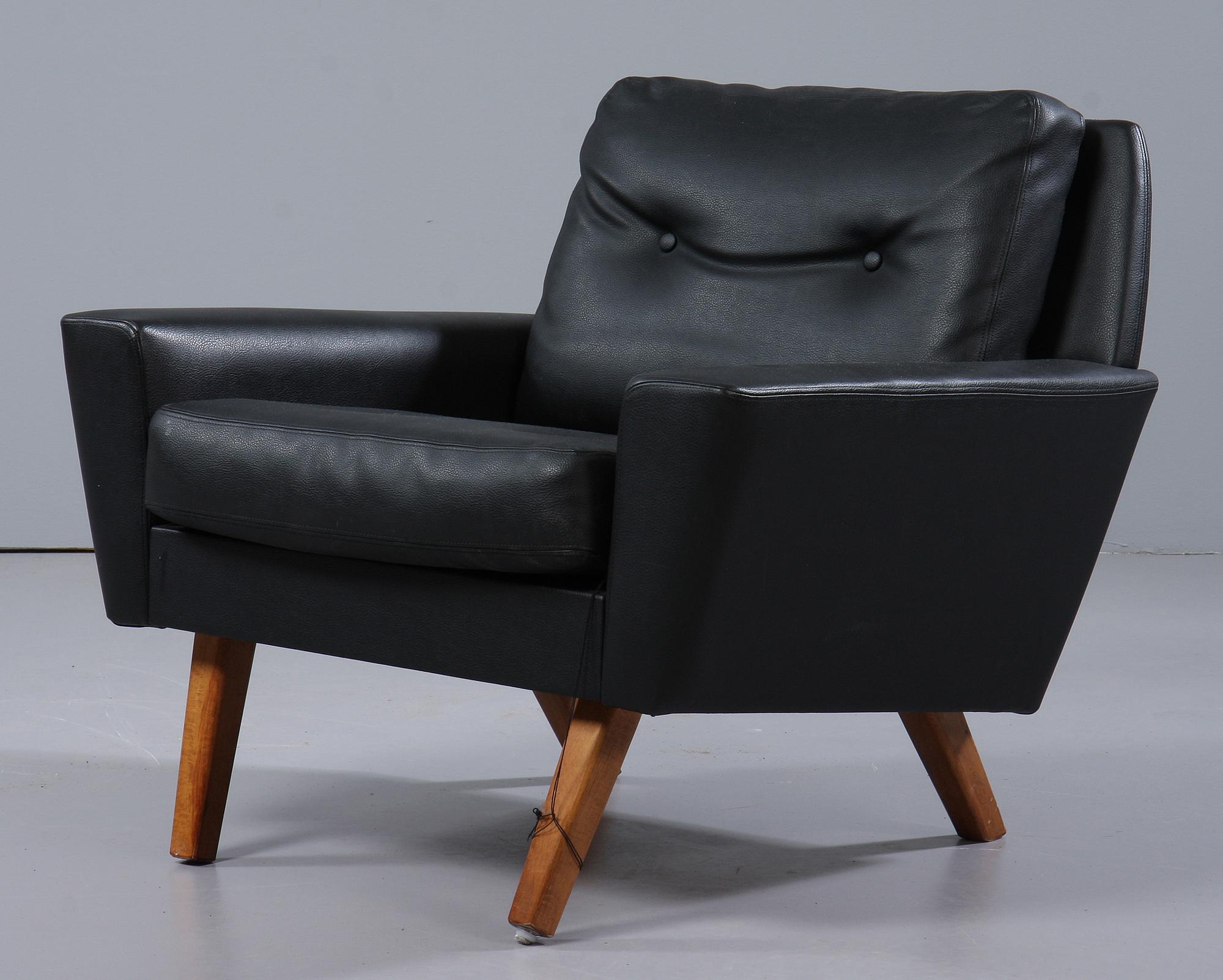 SOFFA samt FÅTÖLJ, 1960-tal.
