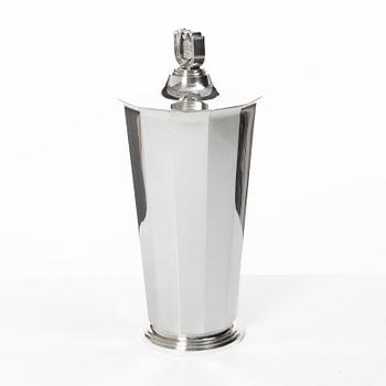 Atelier Borgila, A lidded sterling silver goblet, Stockholm 1951.