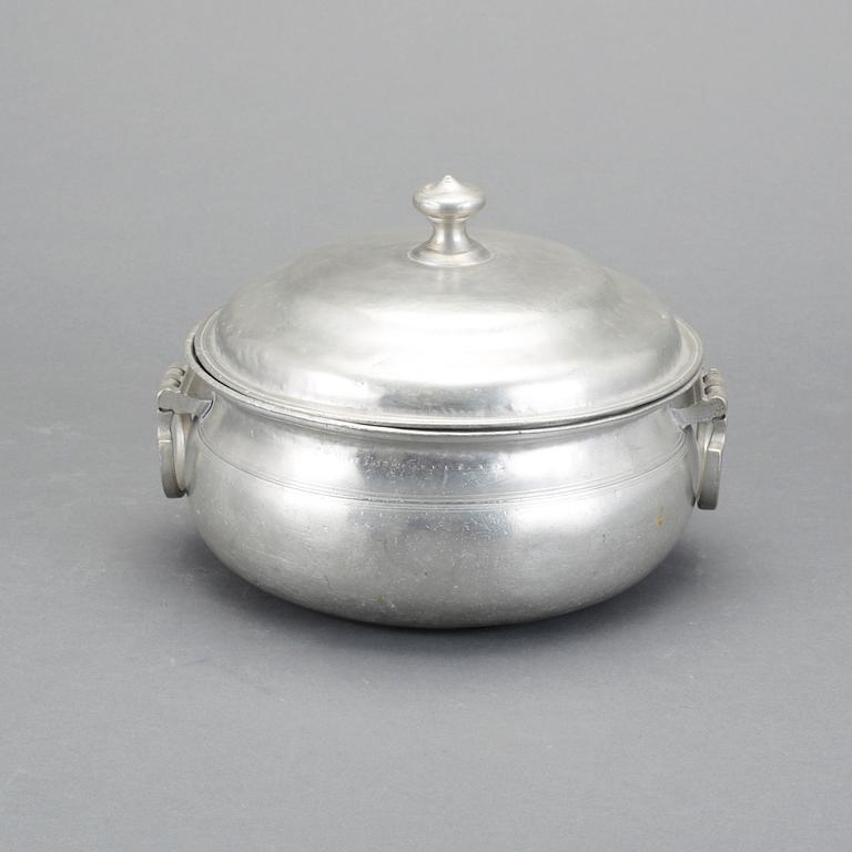 GRÖTTERRIN, tenn, Sverige,, otydliga stämplar, troligen 1846.