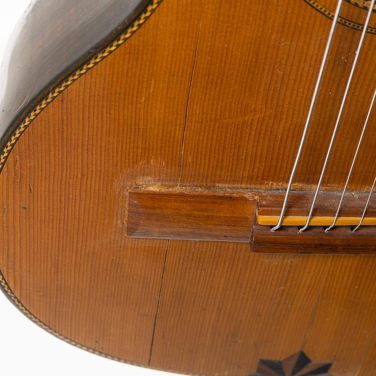 Acoustic guitar, "Wappengitarre", 19th century, Germany.
