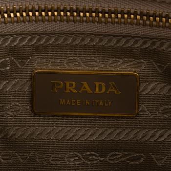 PRADA, Laukku ja lompakko.