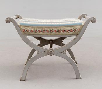 TABURETT, 1800-talets mitt.