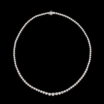 101. COLLIER, 111 doserade briljantslipade diamanter, tot. 7 ct.