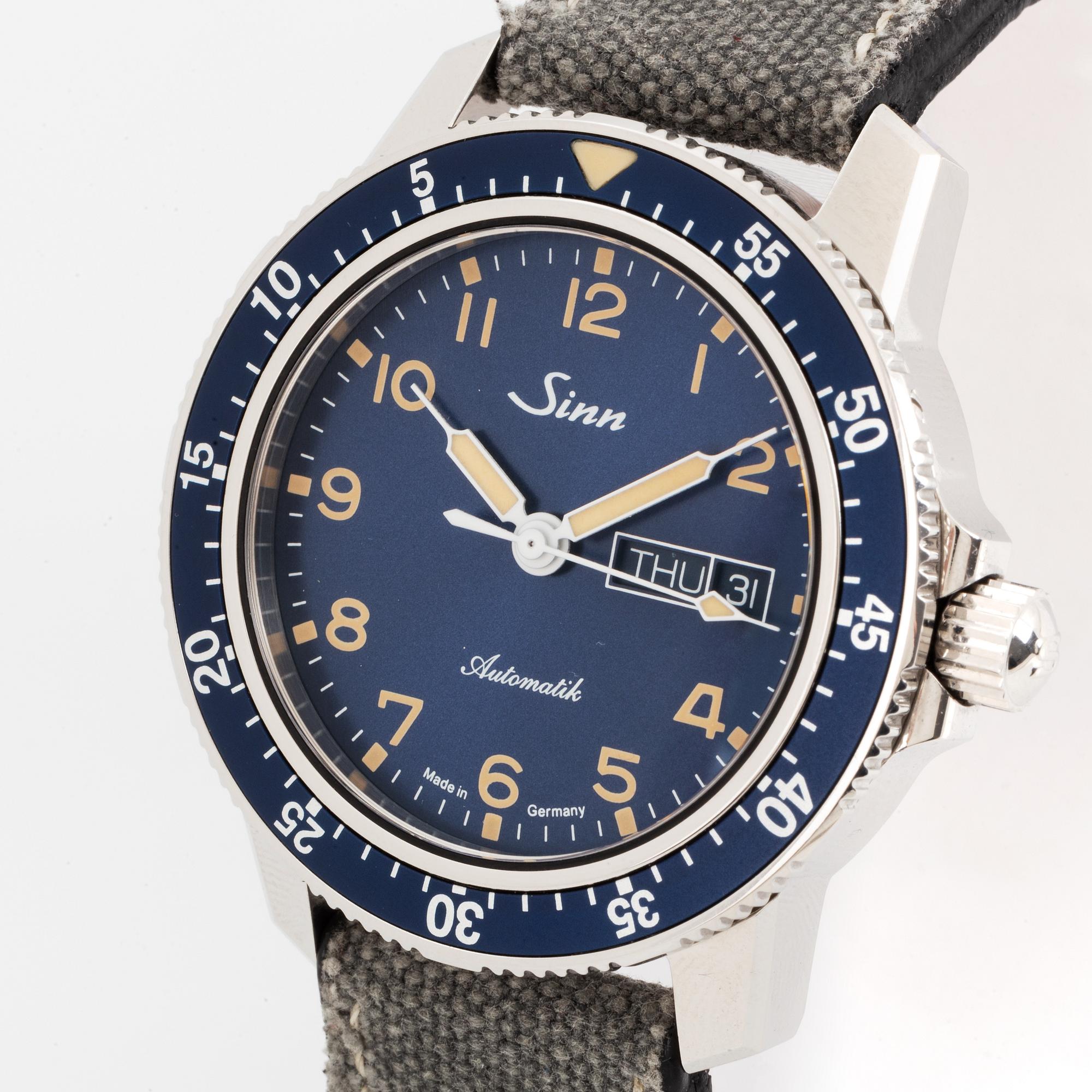 Sinn, 104 St Sa A B E, wristwatch, 41 mm.