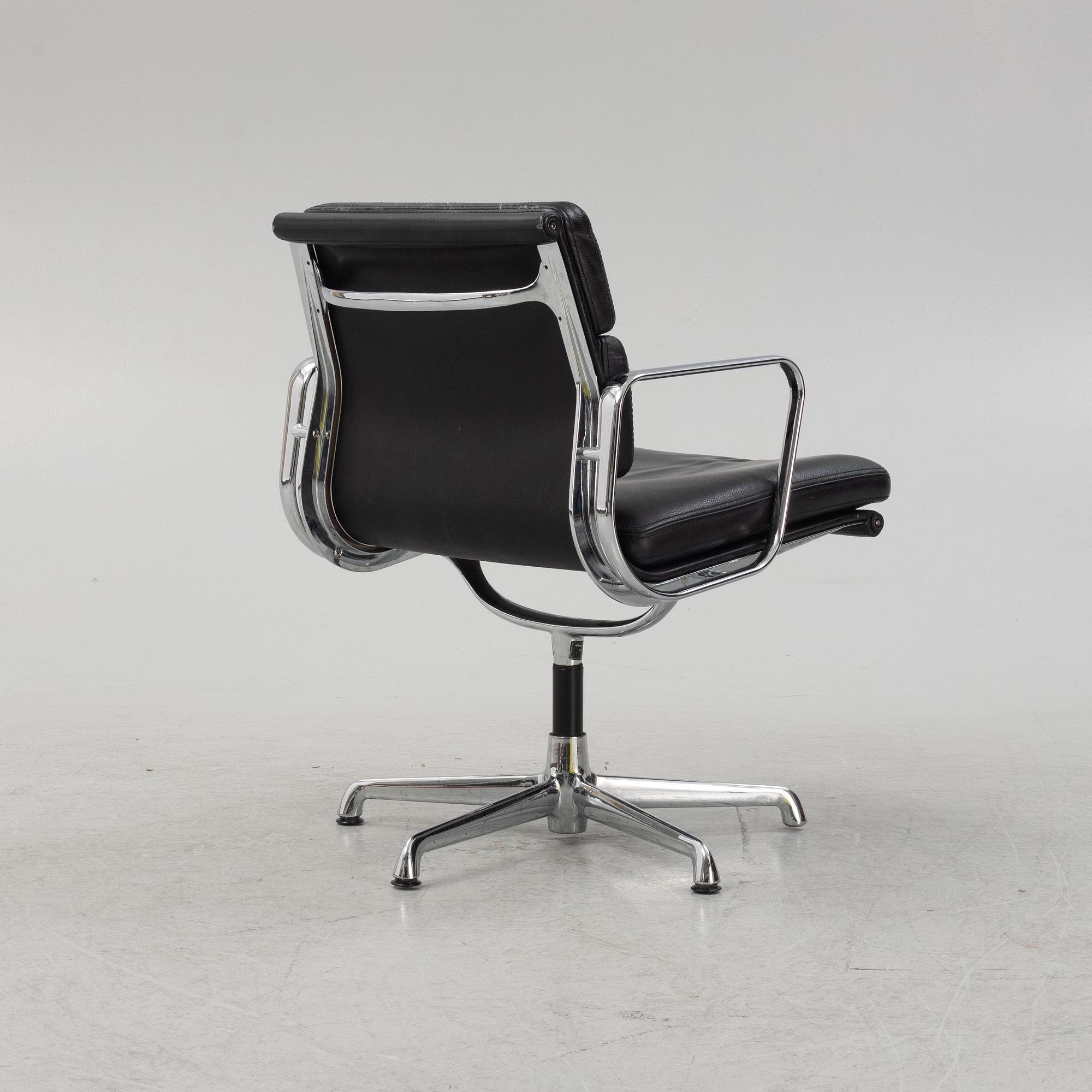 Charles & Ray Eames, a swivel 'Soft Pad Chair EA217", ICF, Italy.
