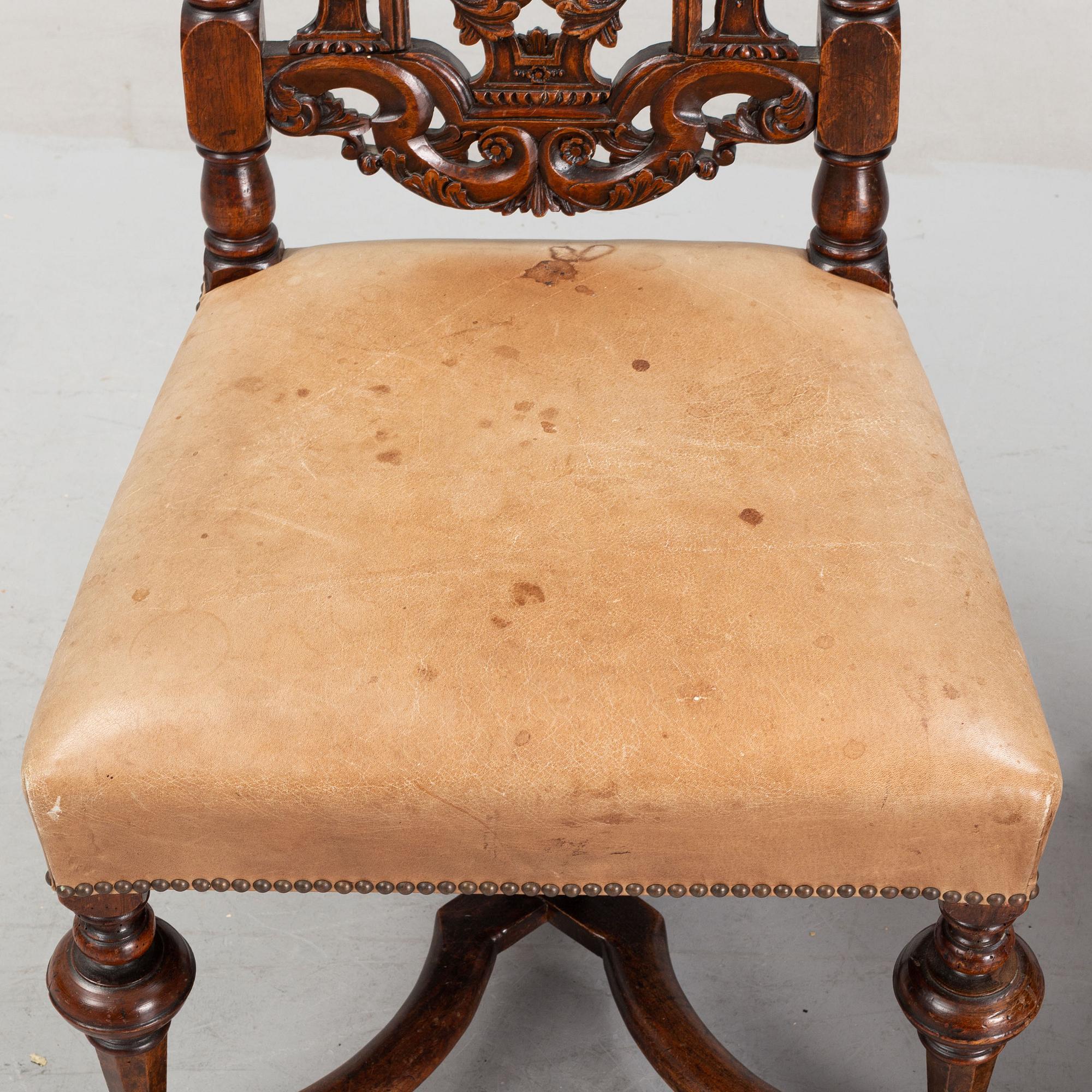 A set of five renaissance chaird from around the year 1900.