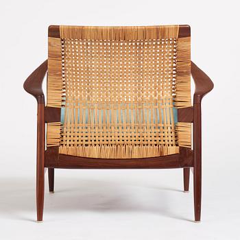 Ib Kofod-Larsen, an 'Åre' easy chair, nr 809, Olof Persons Fåtöljindustri (OPE), Sweden, 1950-1960s.