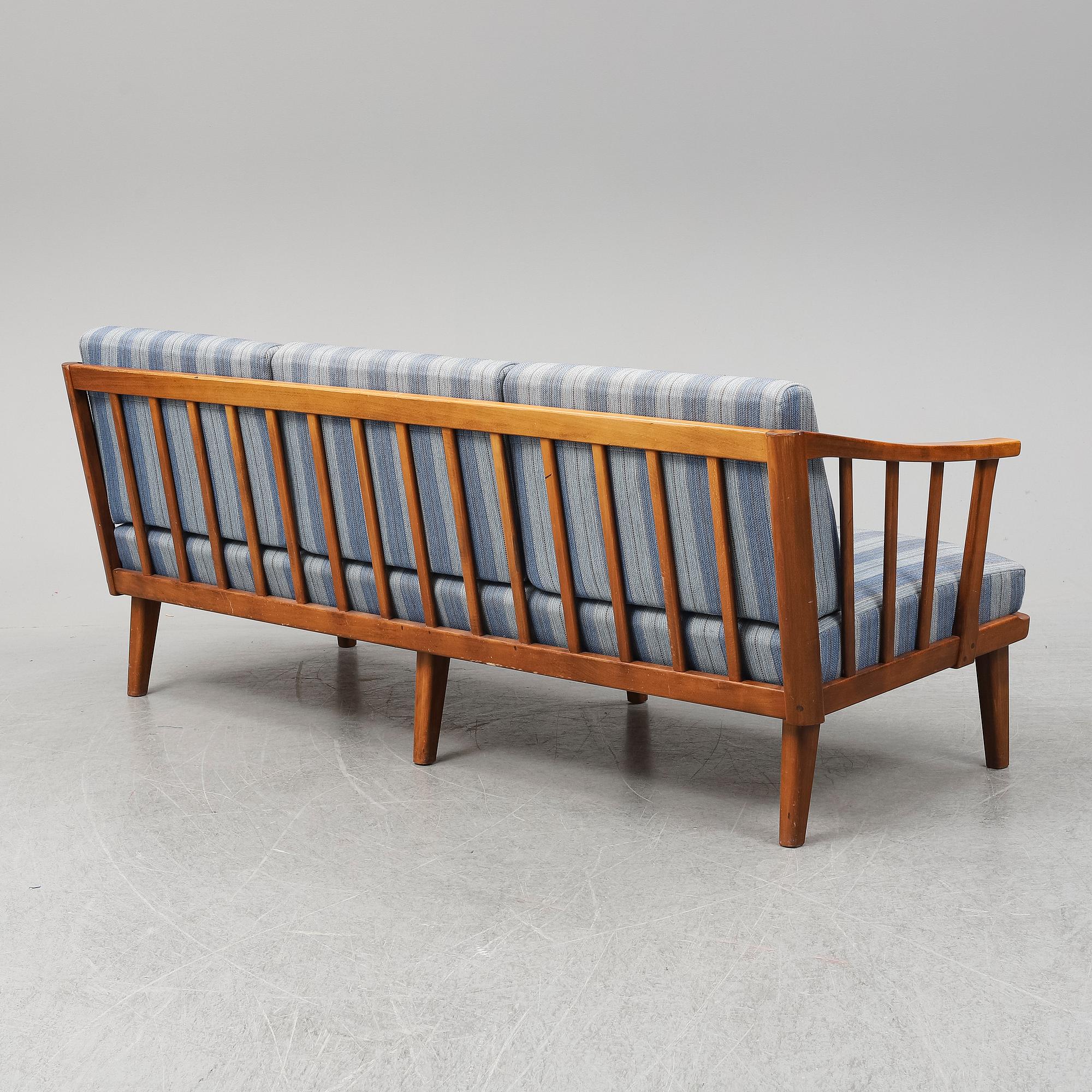 CARL MALMSTEN, a'Visingsö' beech sofa.