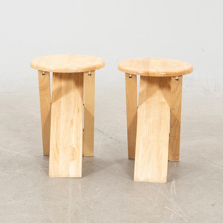 Roger Tallon, a pair of "TS" stools, Sentou, Paris, 1970s.