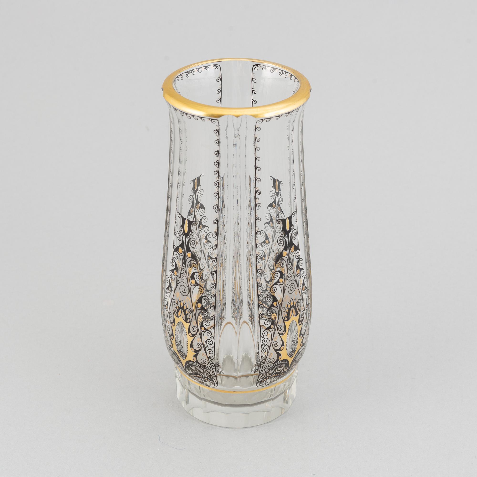 An Art Nouveau glass vase, Steinschönau, 1910's/20's.