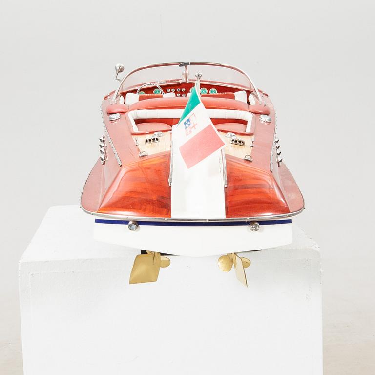 Båtmodell, "Riva Aquarama special" 2000-tal.