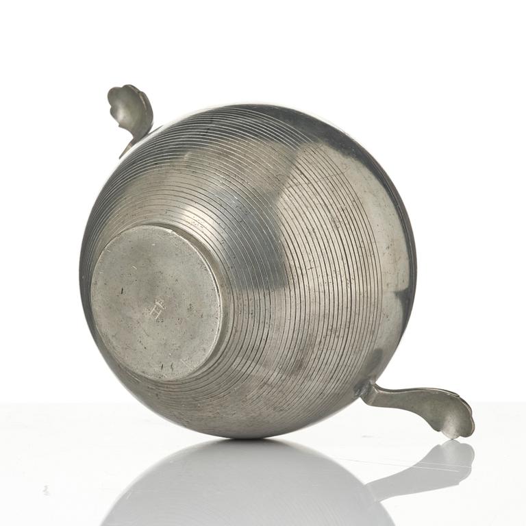 Sylvia Stave, vase with handles, model 5425, C.G. Hallberg, Stockholm, 1933.