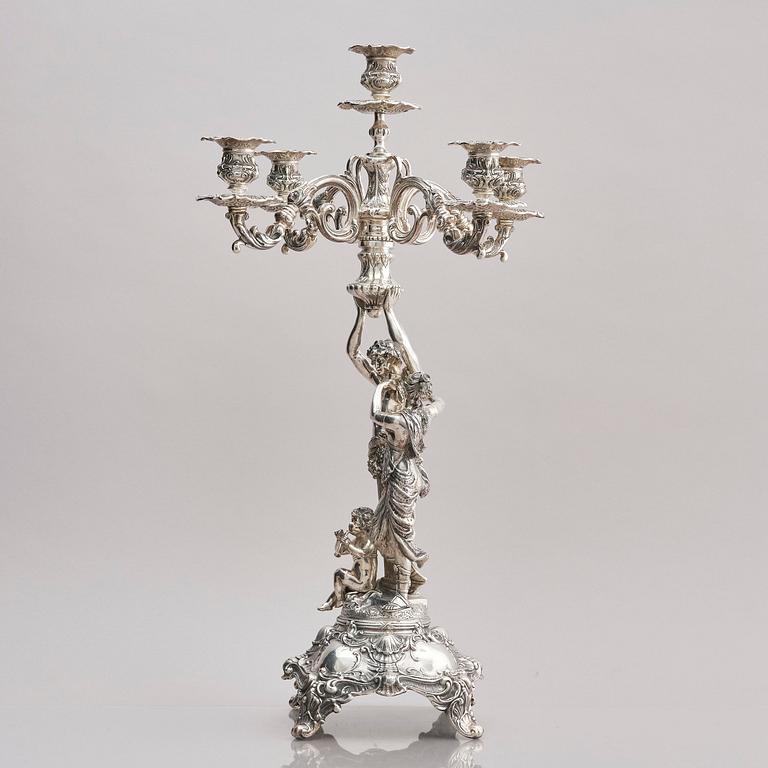 Lale Silverware & Co Ltd, femarmade kandelabrar, tre stycken, sterling silver, Istanbul, Turkiet 1900-tal.