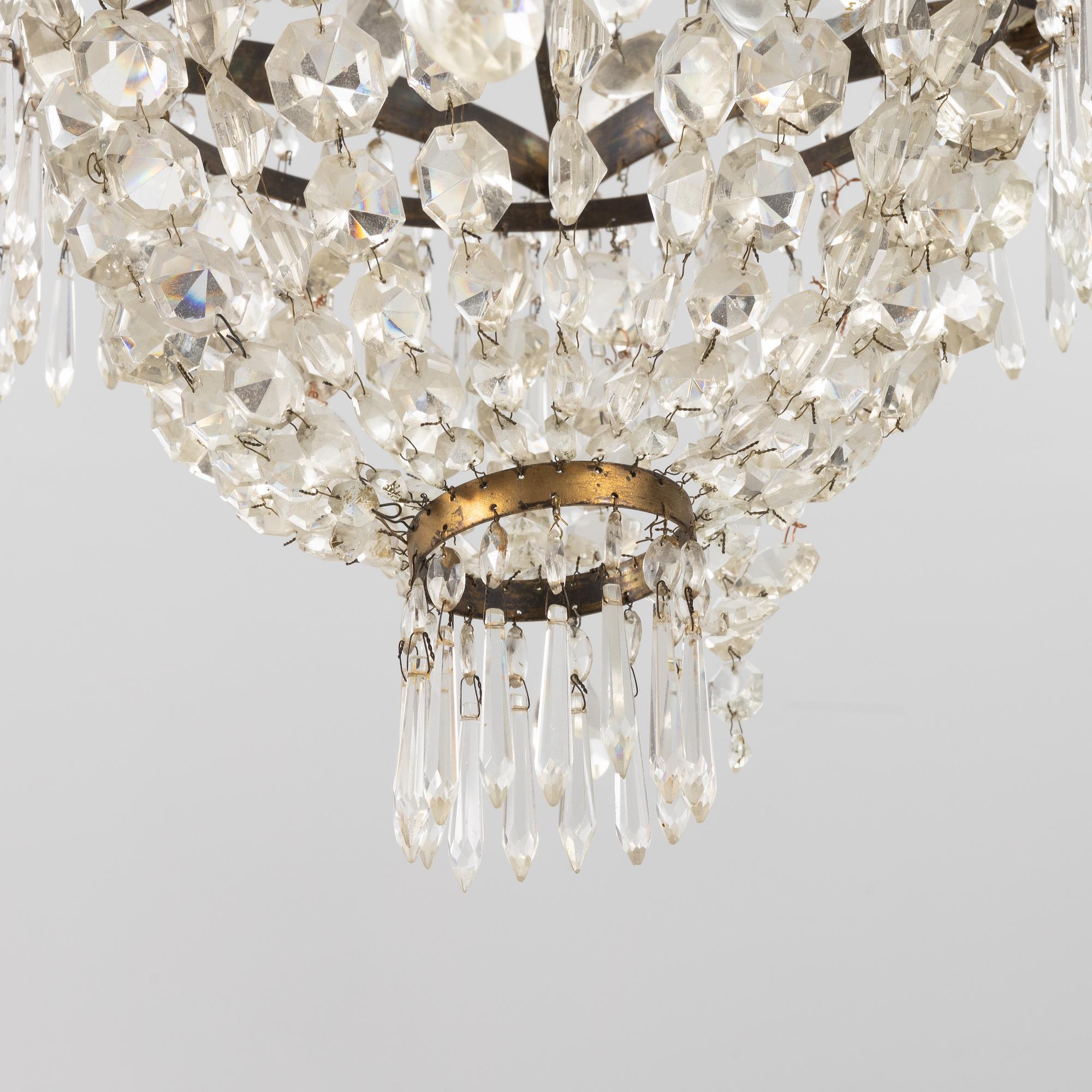 A chandelier, early 20th Century.
