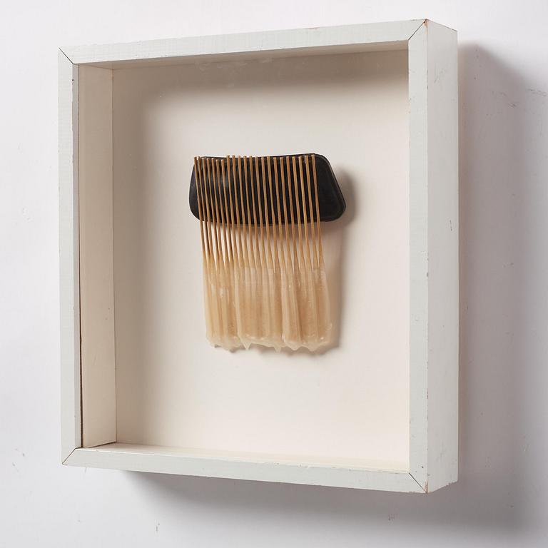Donald Lipski, "Building Steam #146".