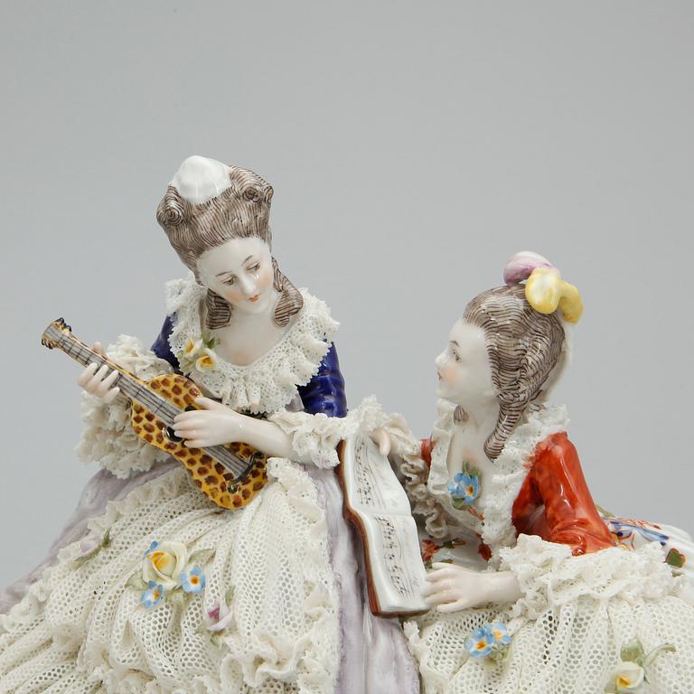 FIGURIN, porslin, Neapel liknande märke, 1900-talets andra hälft.