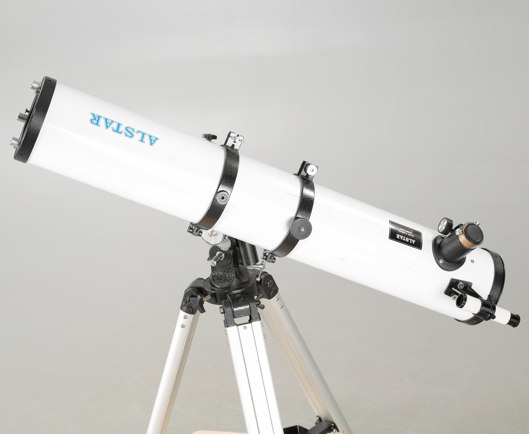 A telescope, Alstar, second half of the 20th century.
