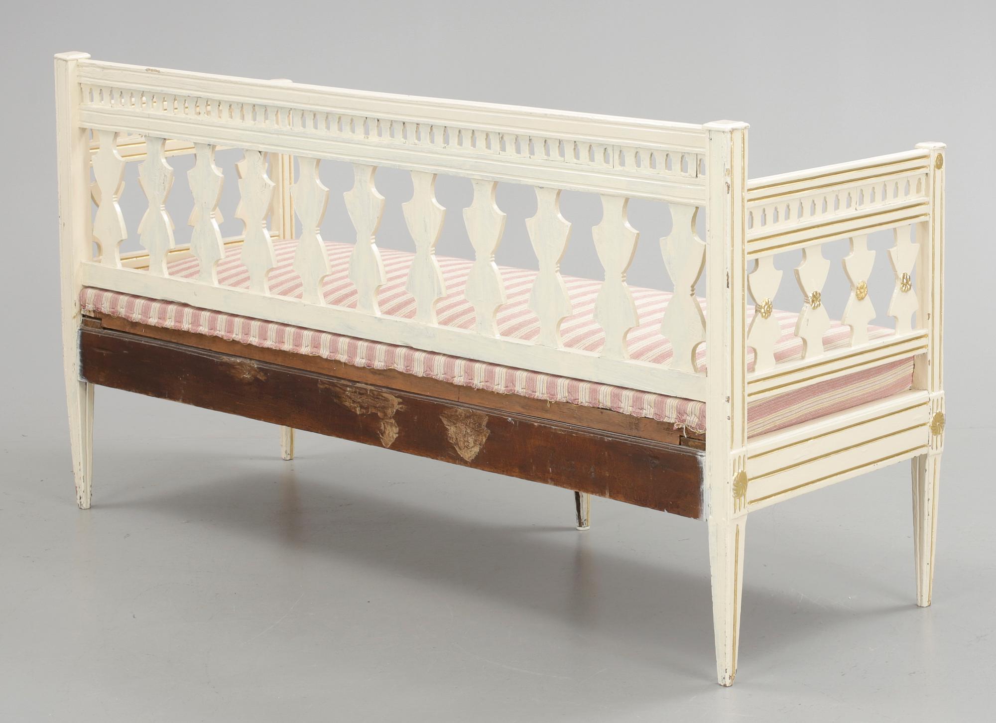 SOFFA, sengustaviansk, omkring 1800.
