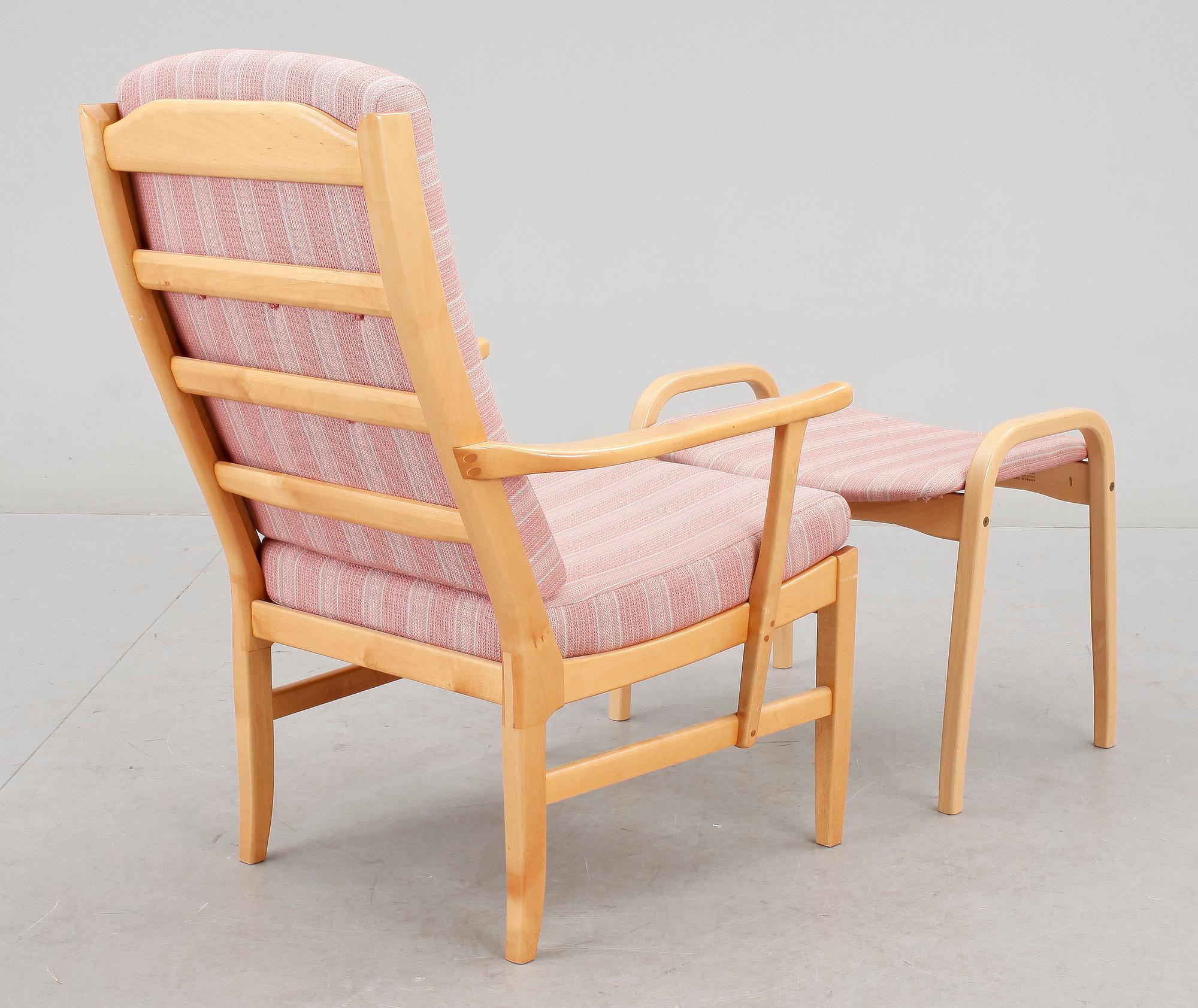 FÅTÖLJ OCH PALL, ""Stora fjäderbrickan" Carl Malmsten resp "Lamino" Yngve Ekström, Swedese.