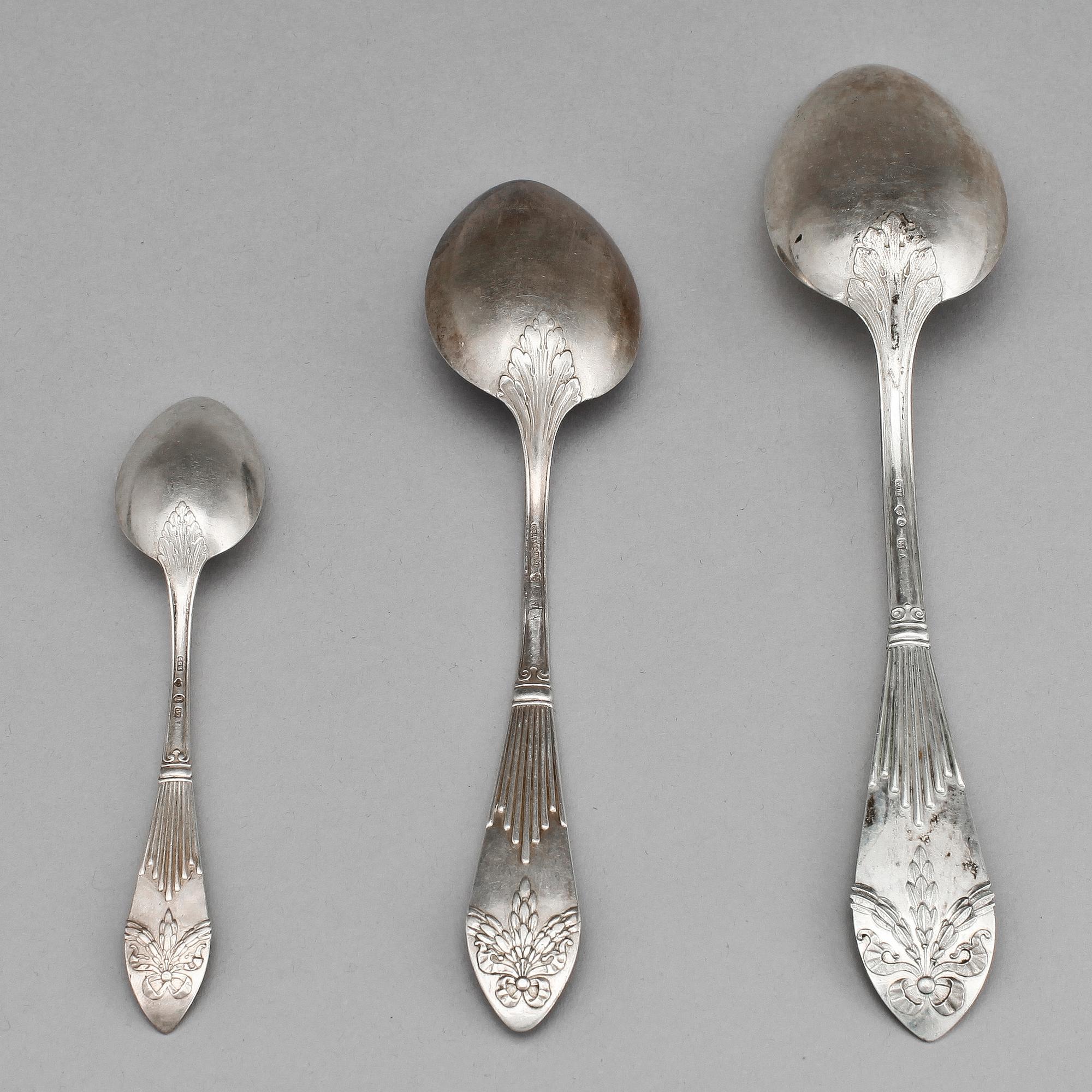 PARTI SKEDAR, 30 st, silver. C.G. Hallberg, Stockholm, 1900-1912.Tot. vikt ca 1310g.