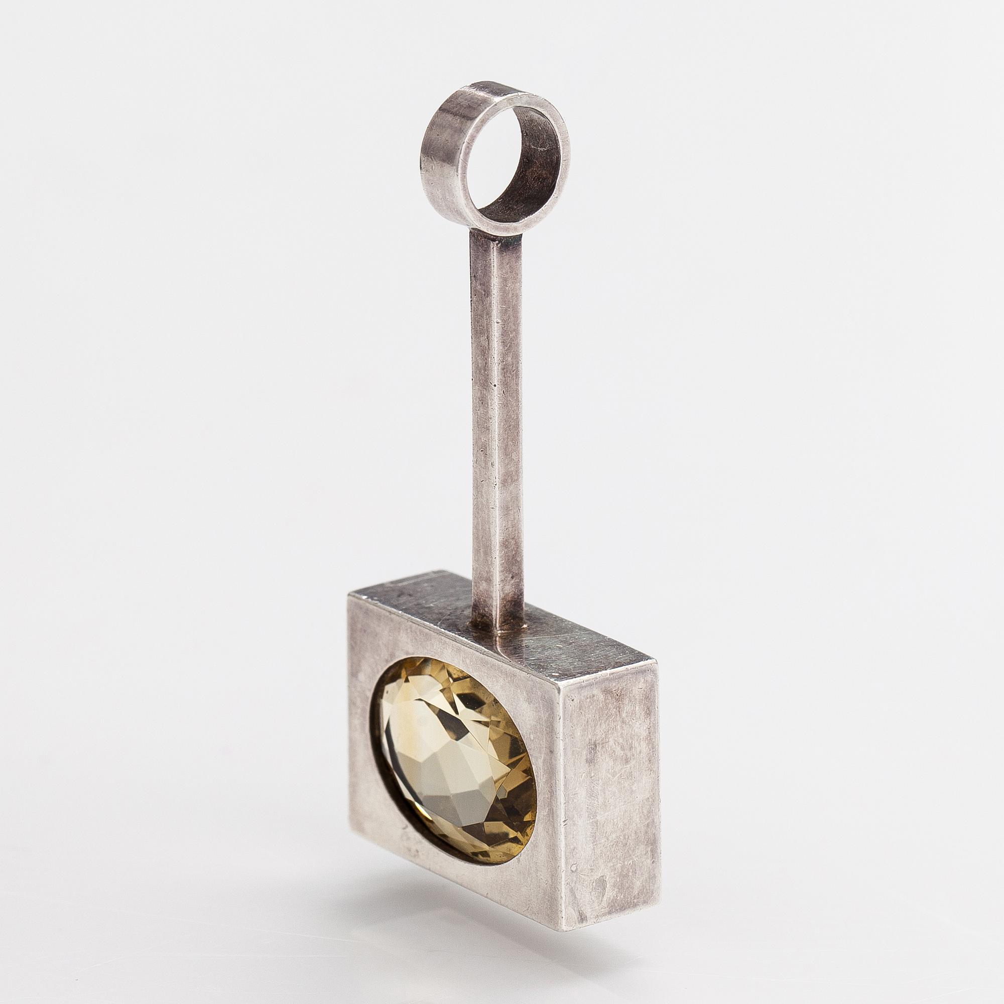 Elis Kauppi, A sterling silver and citrine pendant. Kupittaan kulta, Turku.