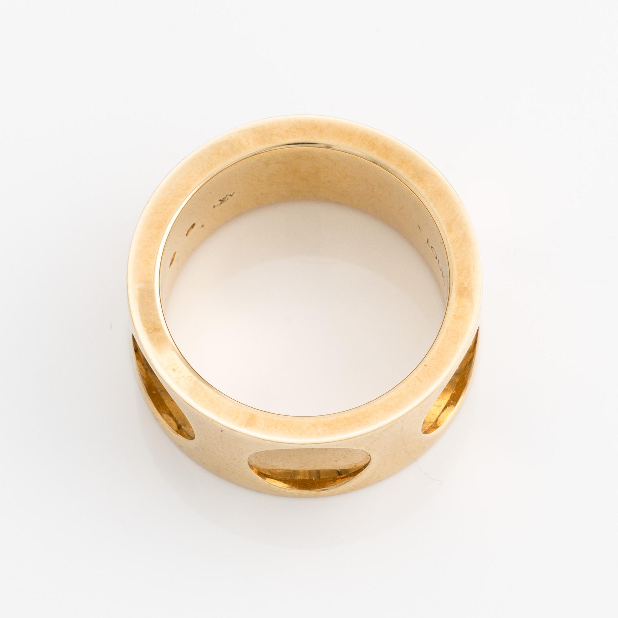 Louis Vuitton, an 18K gold 'Empreinte' ring with diamonds.