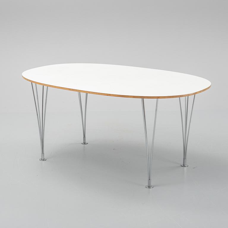 Bruno Mathsson & Piet Hein, a 'Superellips' dining table, Bruno Mathsson International, 2005.