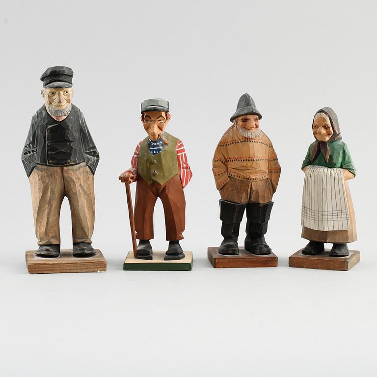 FIGURER, 4 st, skuret trä, bl a Carl Olof Trygg, 1900-tal.