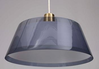 TAKLAMPA, akryl samt mässing, Yki Nummi, Stockmann Orno, 1900-talets senare hälft. Tot. h 69.