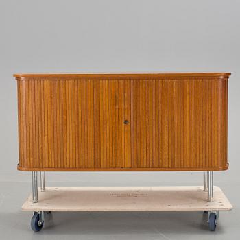 SIDEBOARD, omkring 1900-talets mitt.