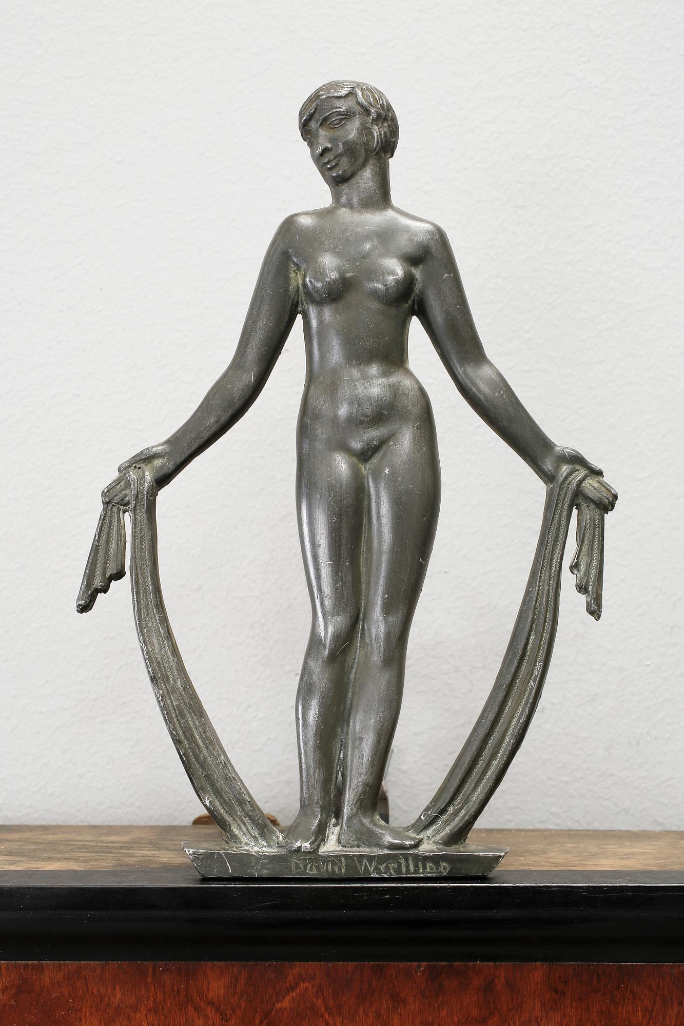 VÄGGPENDYL, 1900-talets första hälft.