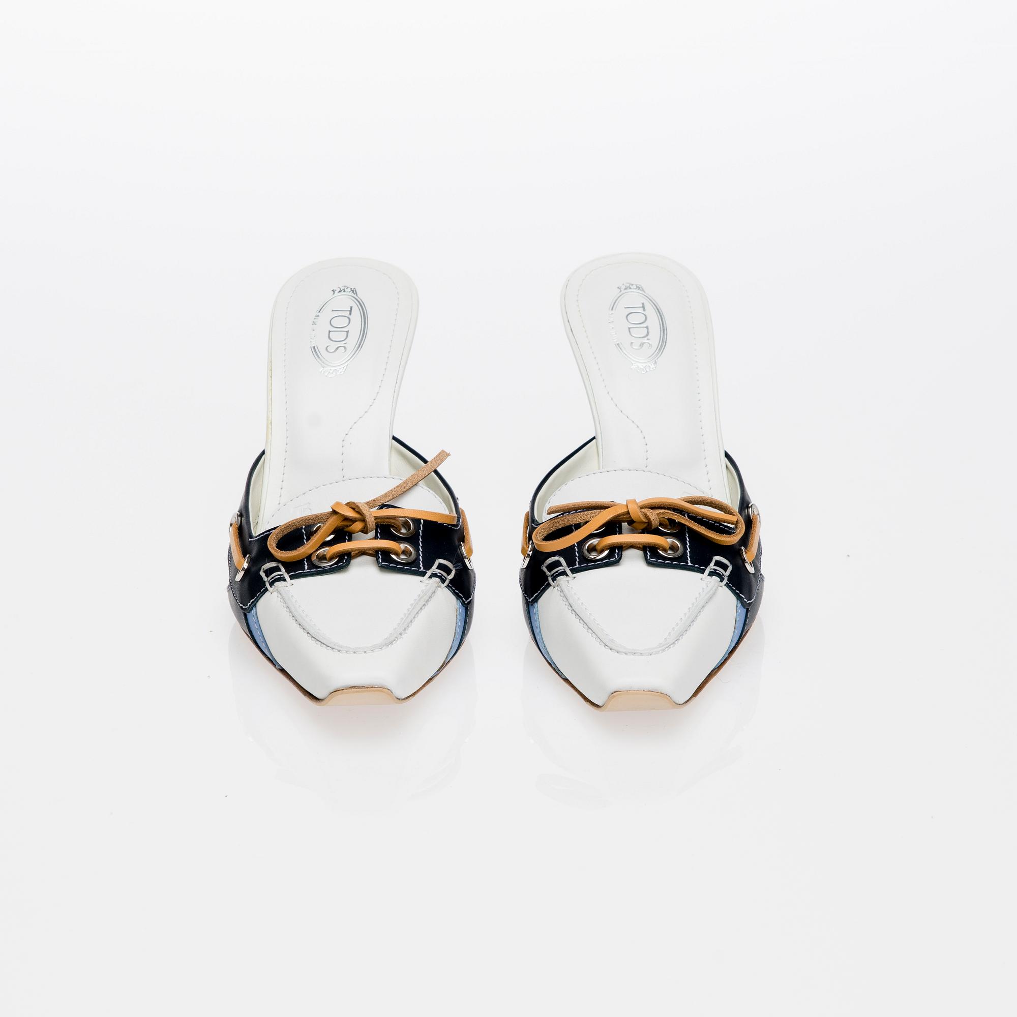 SKOR, Tod's.