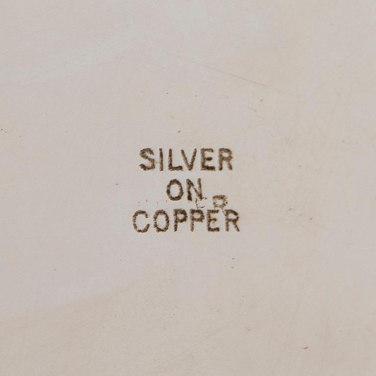 A CHAMPAGNE COOLER, silver on copper, England early 20th century.