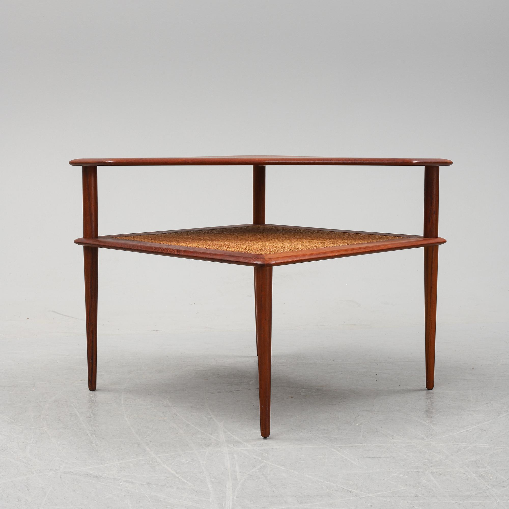 Peter Hvidt & Orla Mølgaard Nielsen, a 'Minerva' coffee table by France & Son.