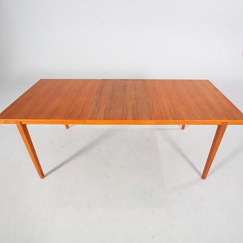 A mid 20th century dining table.