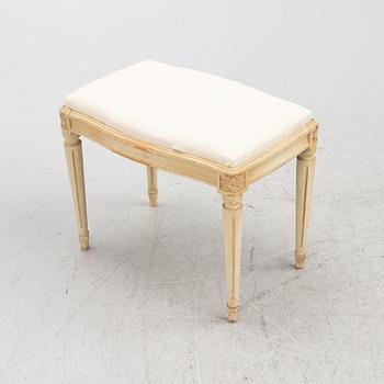 A dressing table with a stool, Blomstermåla, mid 20th Century.
