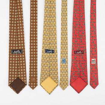 Hermès, three silk ties.