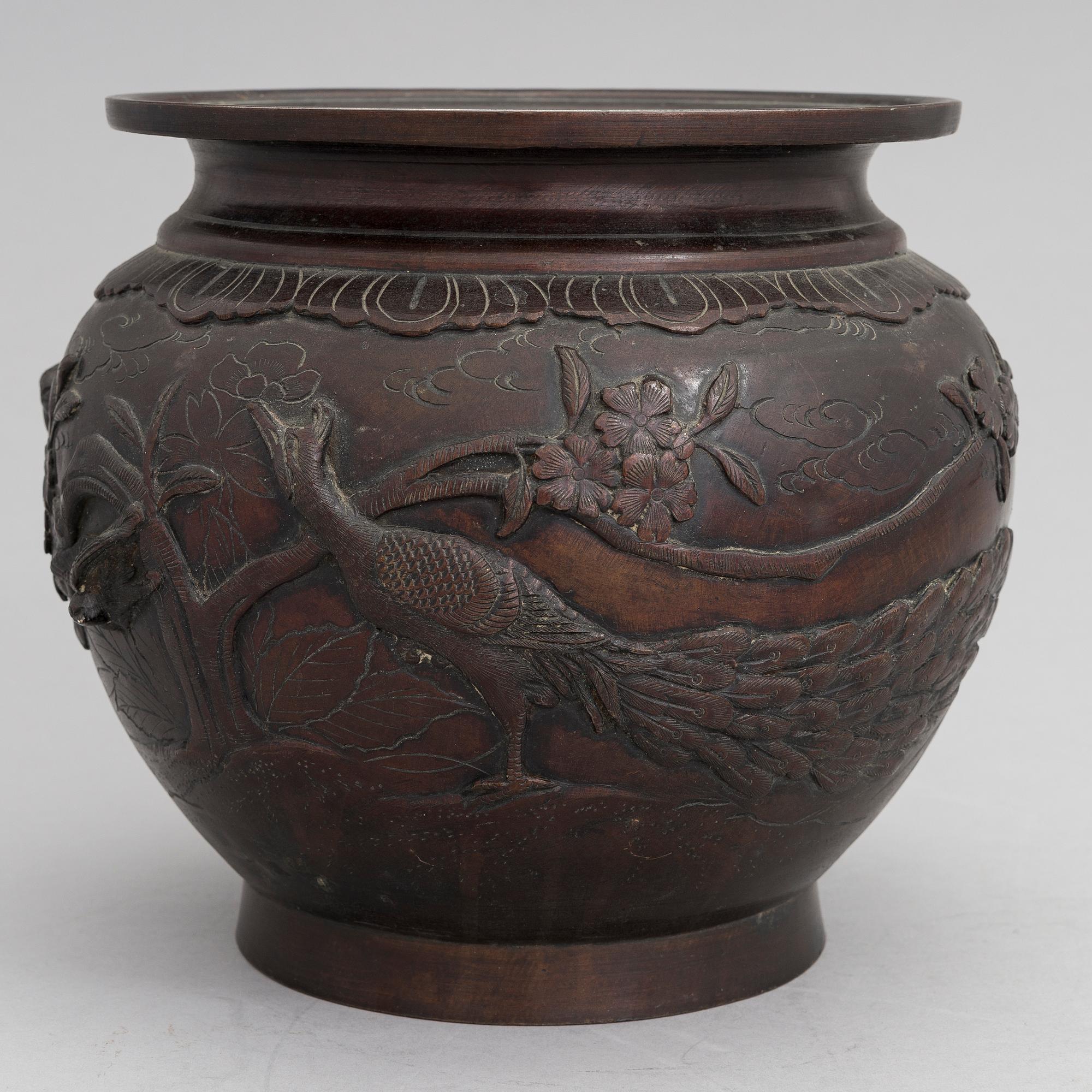 SKÅL, brons, Japan, 1900-talets början.