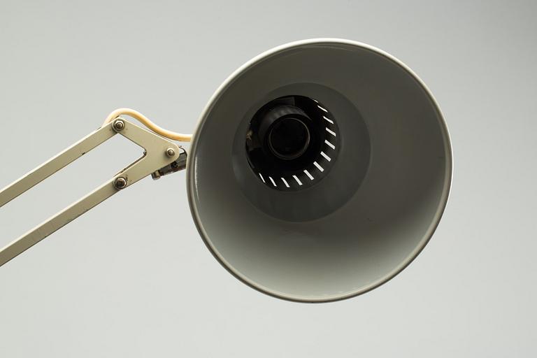 SKRIVBORDSLAMPA, Jacob Jacobsen, Modell L-1, Luxo, 1900-talets senare del.