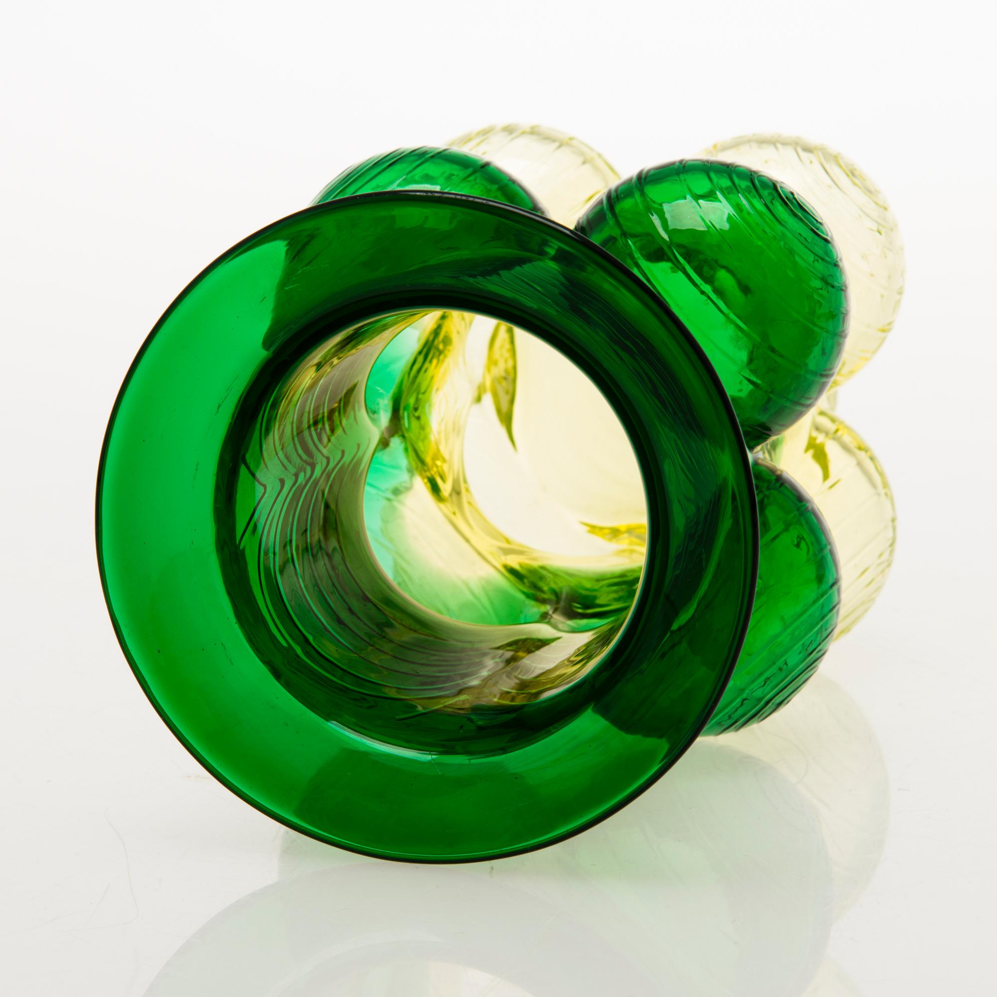 NANNY STILL, MALJAKKO, "Pajazzo", signeerattu Riihimäen Lasi oy Nanny Still. 1970-luku.