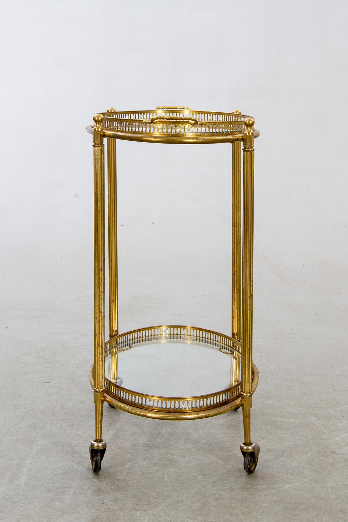 SERVERINGSVAGN, glas och mässing, 1900-talets andra hälft.