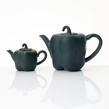 Two blue yixing 'Gonfu' teapots, China,1980s.