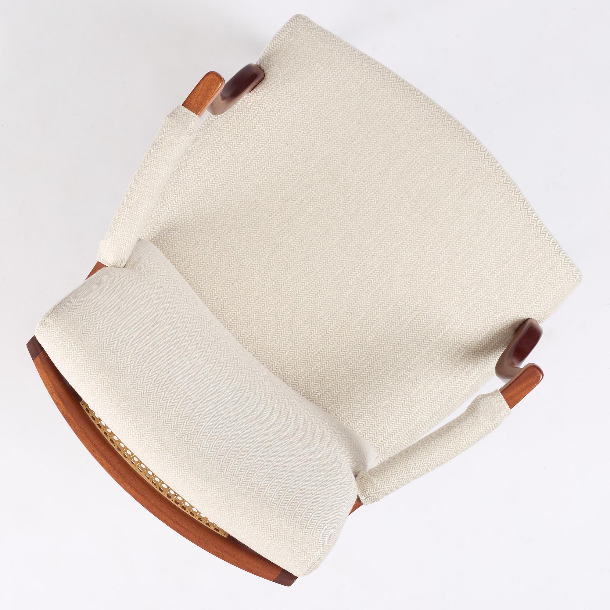 Josef Frank, an armchair model 969, Firma Svenskt Tenn.