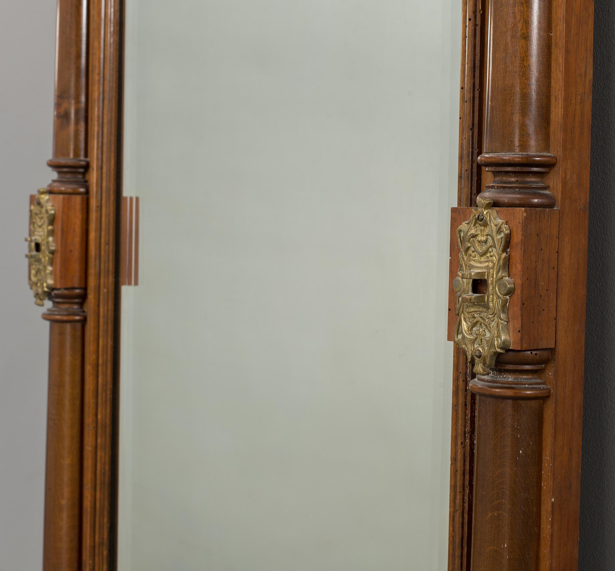LATE 19TH CENTURY MIRROR.