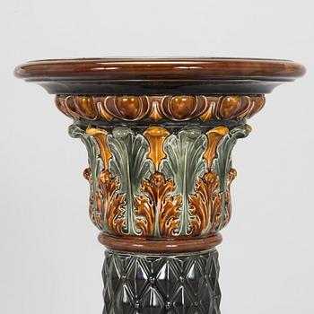 Arabia, a flower stand / pedestal, circa 1900.